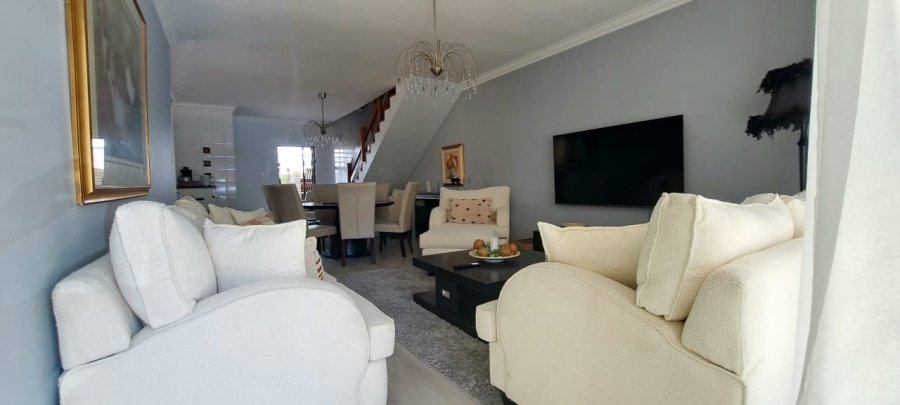 3 Bedroom Property for Sale in Table View Western Cape